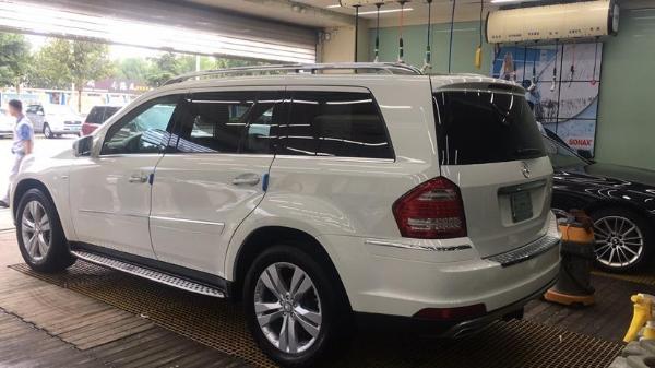 2012年2月奔驰 gl级 gl350 bluetec 3.0t 4matic