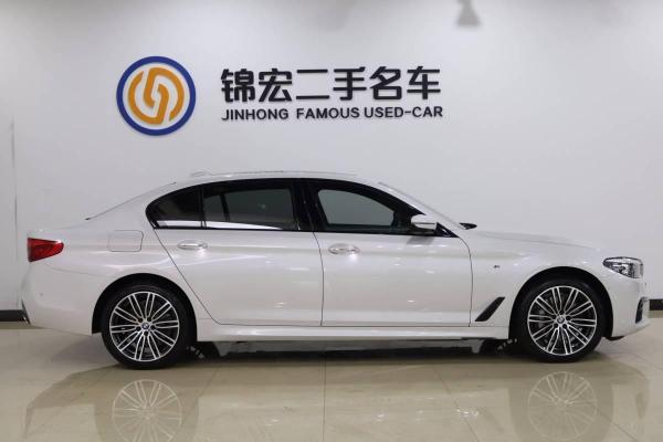 宝马530li运动版图片