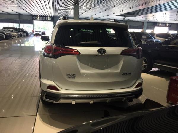 【台州】2018年5月 丰田rav4 2018款 荣放 2.0l cvt两驱舒适版 自动档