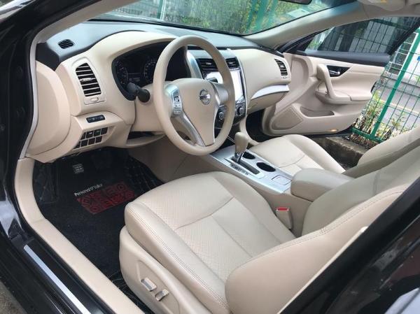 【南宁】2017年7月 日产 天籁 2.0l cvt xl-upper智尚版 自动档