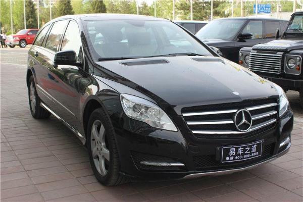 【北京】2015年5月 奔驰 r级 r400 4matic 3.0t 商务型 黑色 自动档