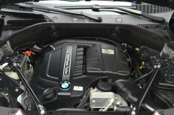 【上海】2013年4月 宝马 宝马5系 gt 535i 3.0t 典雅型 黑色 自动档