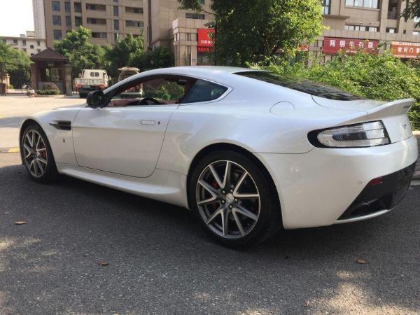 【宁波】2014年4月 阿斯顿马丁 v8 vantage s 4.7 自动档