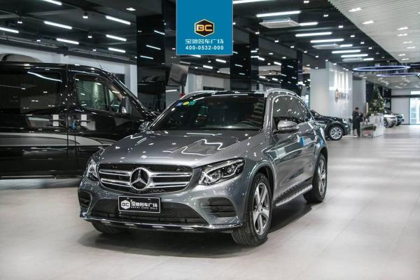 glc260 2022款,glc改款2022款 2017年4月奔驰 glc级 glc260 2.0t 4matic 豪华型