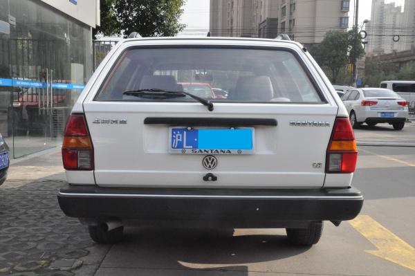 【上海】2007年9月 大众 桑塔纳 旅行车 1.8 gli 白色 手动挡