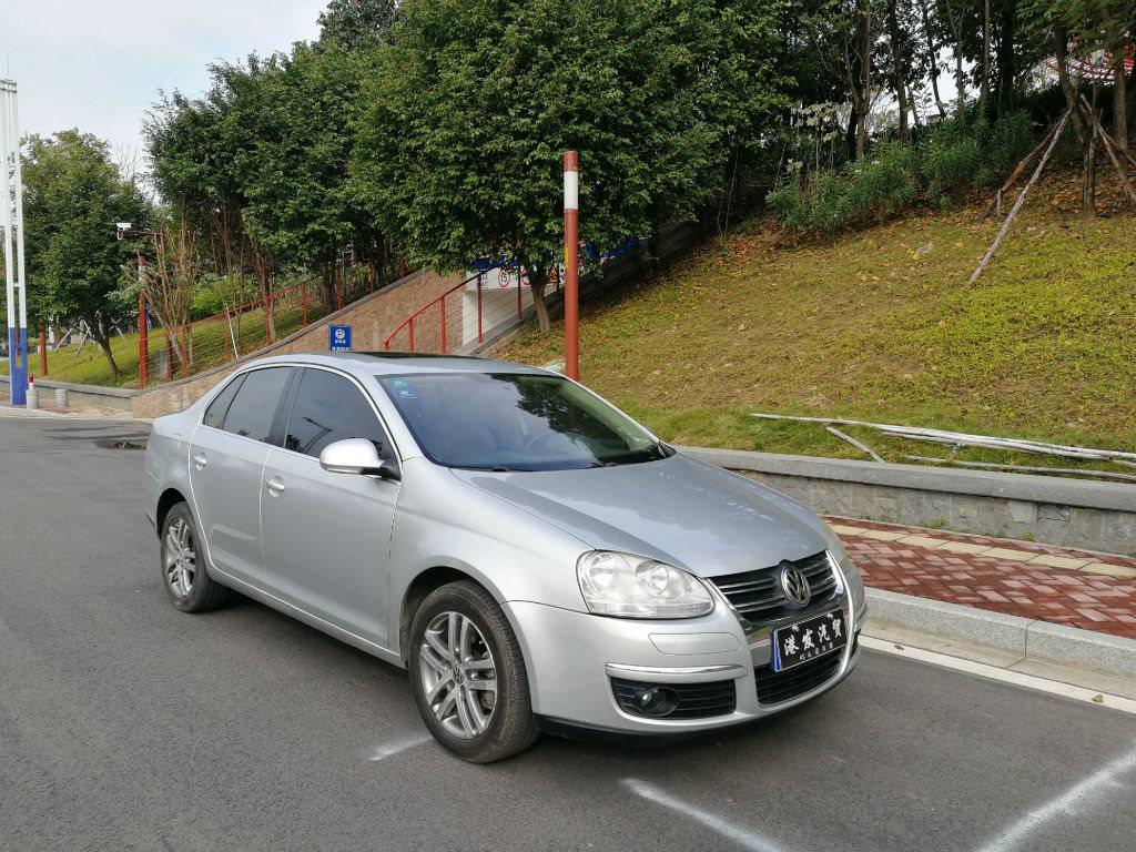 【佛山】2010年8月 大众 速腾 2010款 1.4tsi 手动豪华型 手动挡