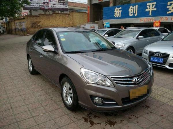 【上海】2012年8月 现代 悦动 伊兰特 1.6 豪华型 橙色 自动档