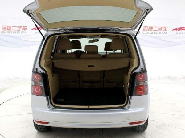 大众 途安 1.4tsi 5座智尚版