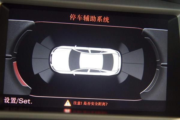 【深圳】2010年12月 奥迪 奥迪a6l a6l 2.0tfsi 标准型 黑色 自动档