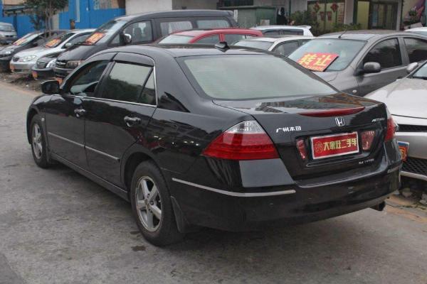 轿车 本田 惠州二手雅阁 近年二手雅阁比较   车辆手续:登记证 有