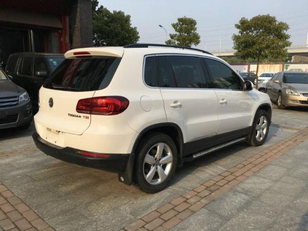 【长沙】2014年8月 大众 途观 1.8tsi 两驱舒适版 白色 自动档