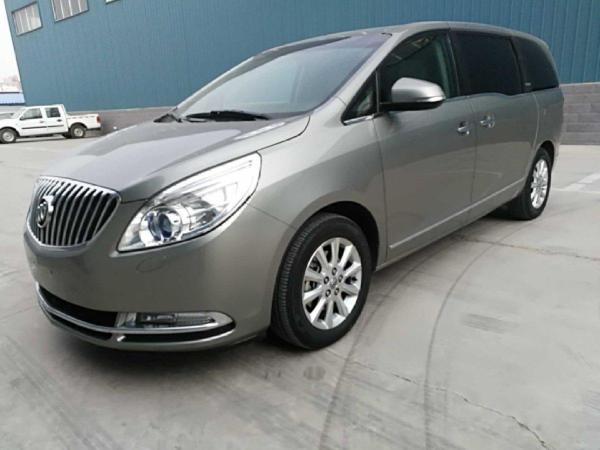 2011年3月别克 gl8 3.0l xt豪华商务旗舰版