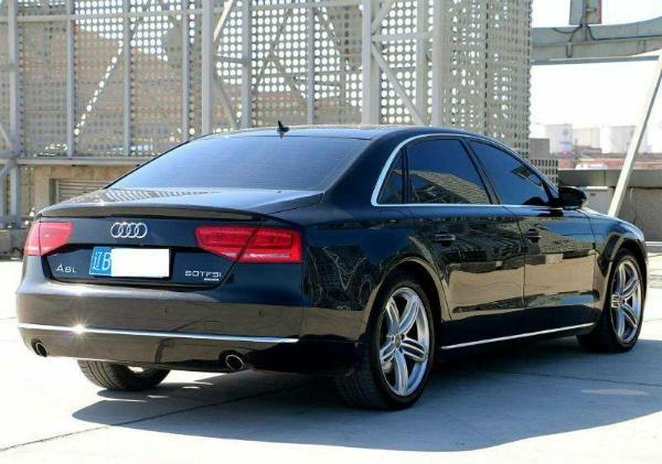 奥迪 奥迪a8 a8l 3.0t fsi 舒适型 213kw图片