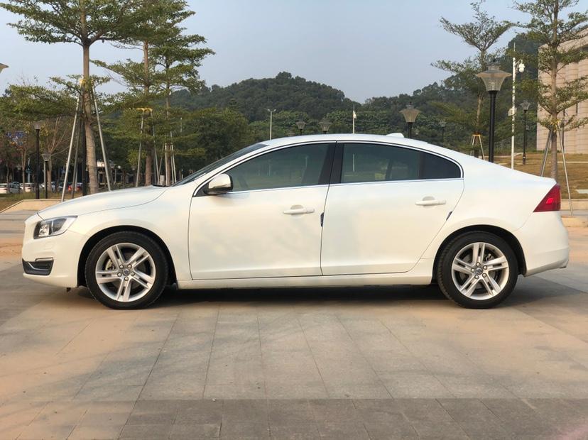 【东莞】2016年6月 沃尔沃 s60l 2016款 t5 智越版 手自一体