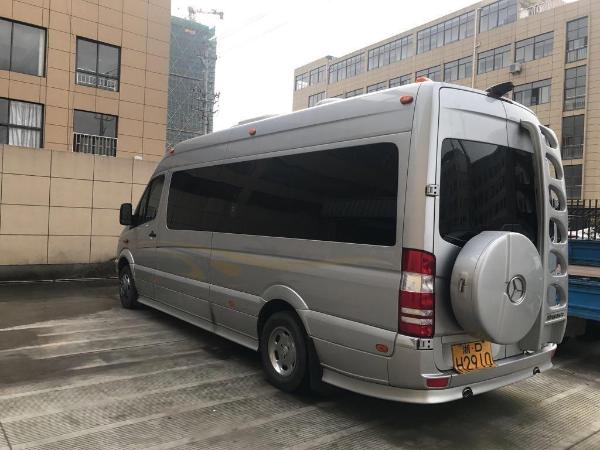 奔驰 斯宾特 524 3.5 v6