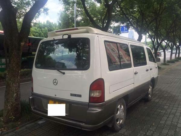 汇众10座奔驰mb100 2.3奔驰发动机