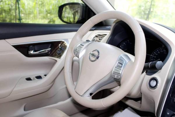 2016年2月日产 天籁 2.5l cvt xl领先版