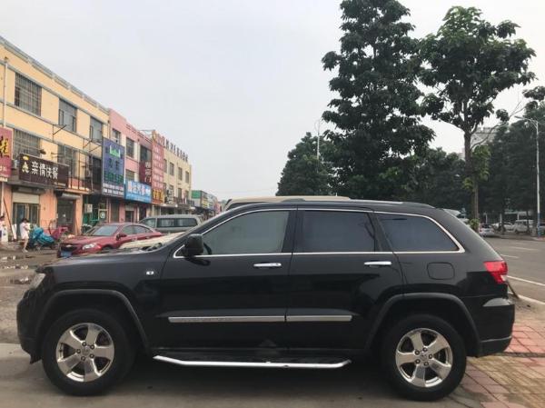 jeep 大切诺基 3.6l 精英导航版图片
