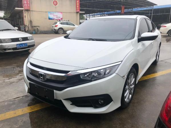 金华2017年11月本田思域2017款180turbocvt舒适版白色自动档