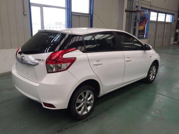 丰田 雅力士 yaris l 致炫 1.5g 炫动天窗特别版图片