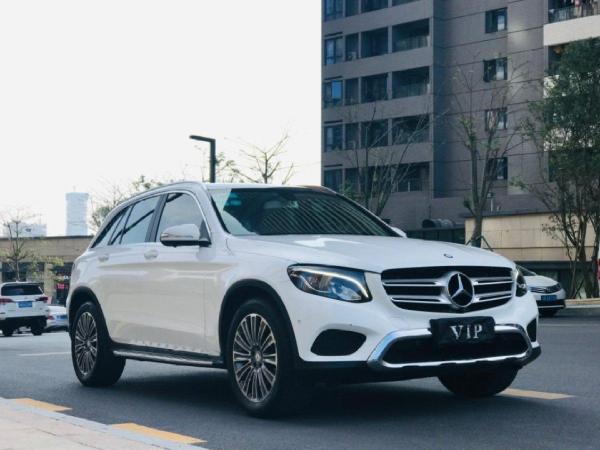 2016年12月奔驰 glc级 glc200 2.0t 4matic