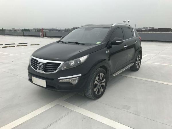 起亚智跑2.0at图片