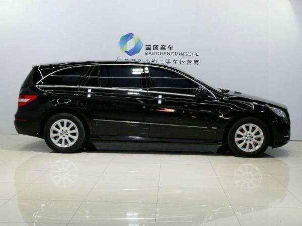 【苏州】2011年4月 奔驰 r级 r350l 4matic 3.5 黑色 手自一体