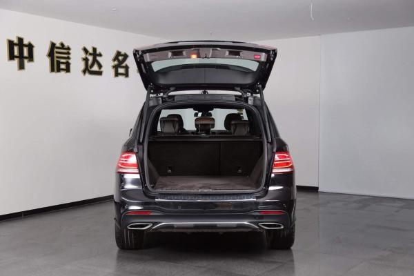 【青岛】2015年12月 奔驰 gle gle400 4matic 3.0t 黑色 自动档