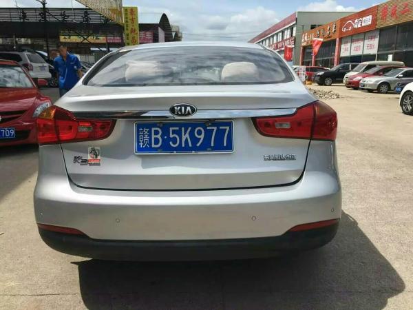 【赣州】2013年2月 起亚 k3 1.6 gls 银灰 手自一体