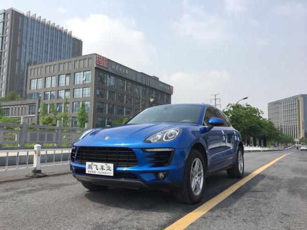 【杭州】2017年2月 保时捷 macan 2.0t 蓝色 自动档