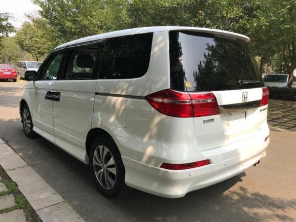 本田 艾力绅 2.4 vti-s 尊贵版