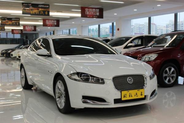 【上海】2013年8月 捷豹 xf 2.0t 豪华版 白色 自动档