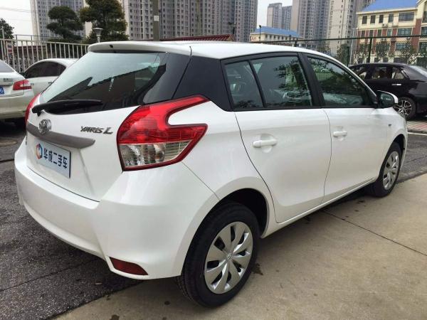 丰田 雅力士 2015款 yaris l 致炫 1.5e 自动 魅动版 1.