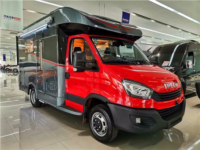 【苏州】2019年4月 2019年依维柯欧胜3.0t 自动挡c型房车 自动档