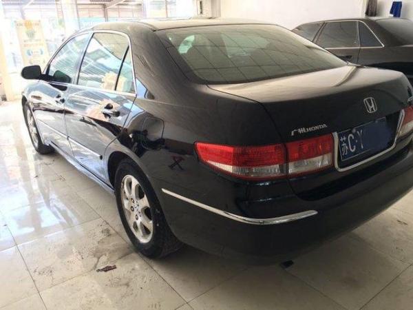 【徐州】2003年7月 本田 雅阁 3.0 v6 黑色 自动档