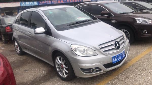 【扬州】2010年5月 奔驰b级 b200 2.0l cvt 时尚型 手自一体