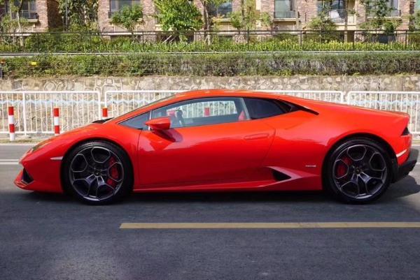 【宁波】2017年3月 兰博基尼 huracan 5.2l 硬顶 两驱 自动档