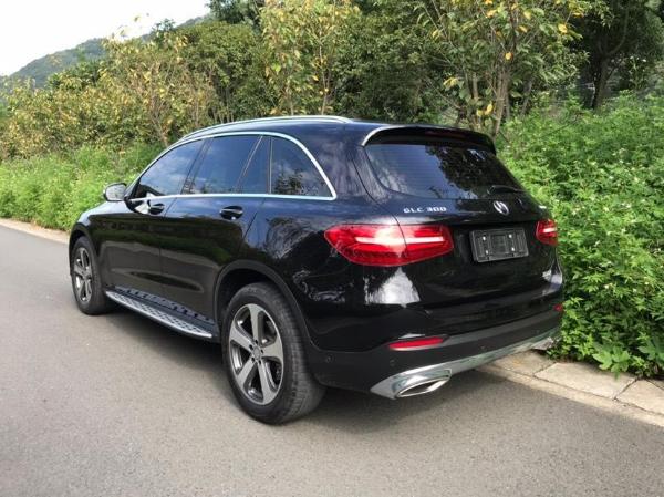 【台州】2018年1月 奔驰glc级 glc300 2.0t 4matic 动感型 手自一体