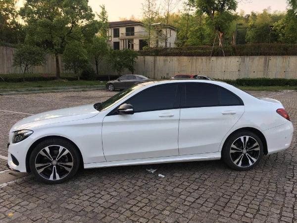 奔驰c级 c200 4matic 2.0t 运动版图片