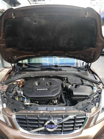 2012年12月沃尔沃 xc60 2.0t 智雅版 两驱 涡轮增压