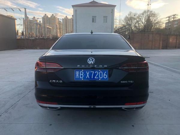 【哈尔滨】2018年9月 大众 辉昂 2018款 380tsi dsg两驱商务版 黑色