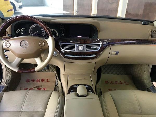 武汉2008年2月奔驰2008款s级s350l豪华型黑色手自一体