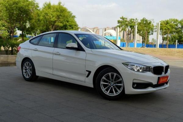 【太原】2017年2月 宝马 宝马3系 gt320i 2.0t 时尚型 白色 自动档