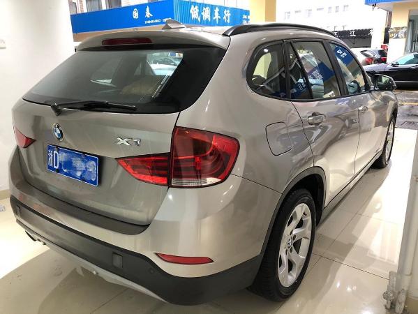 【绍兴】2013年4月 宝马 宝马x1 x1 2.0l 豪华型 两驱 代工 手自一体