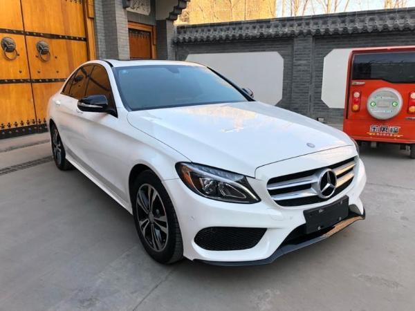 济南2017年3月奔驰奔驰c级2017款c20020t4matic运动版白色手自一体
