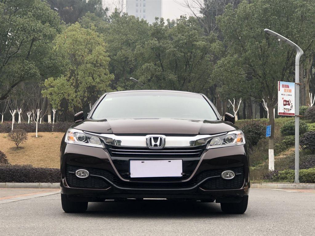 2016款雅阁报价 19款十代雅阁图片报价油耗