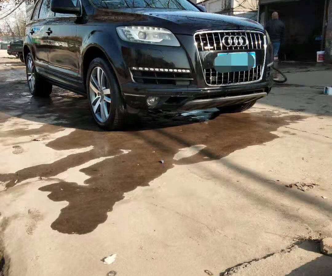 2011年01月奥迪 奥迪q7 2011款 q7 3.0 tfsi quattro 进取型