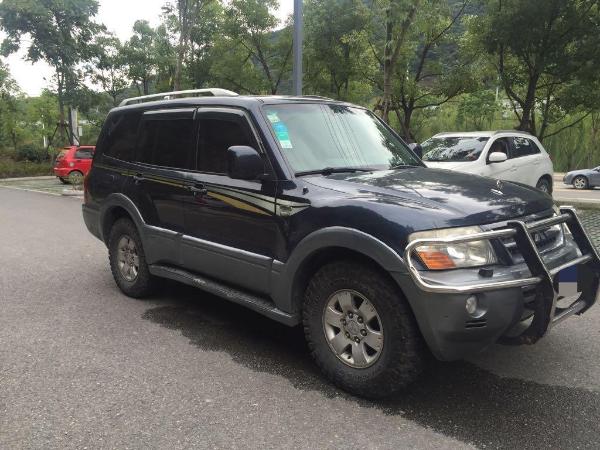 三菱 帕杰罗 v77 3.8 gls