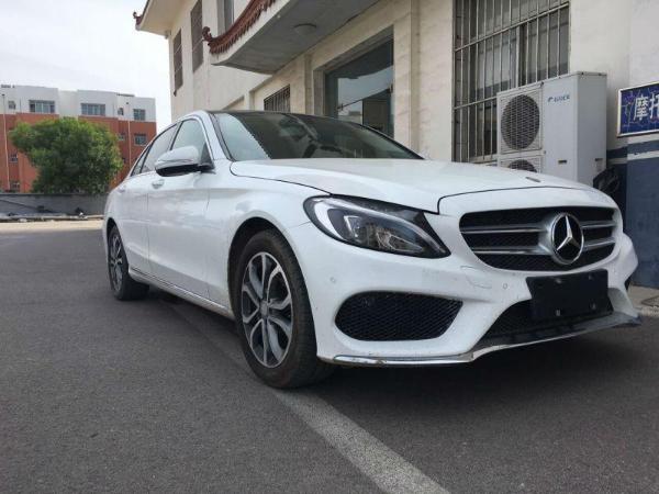 奔驰c300l 奔驰c200l车险价格