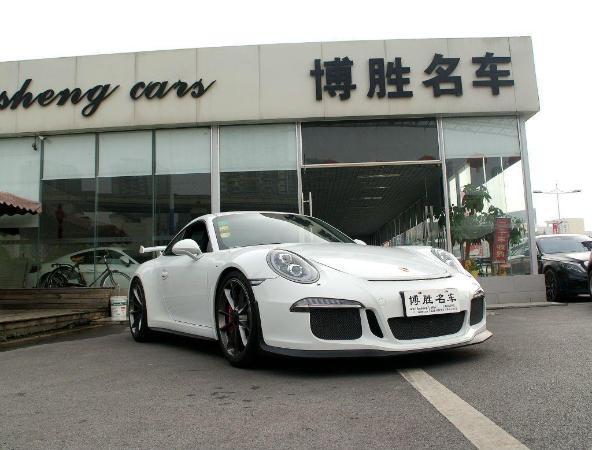 【重庆】2015年3月 保时捷 911 gt3 3.8 白色 自动档